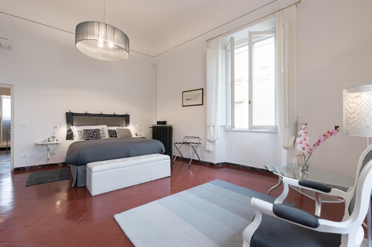 Old Bridge: Historical And Chic Apartment Florencie Exteriér fotografie